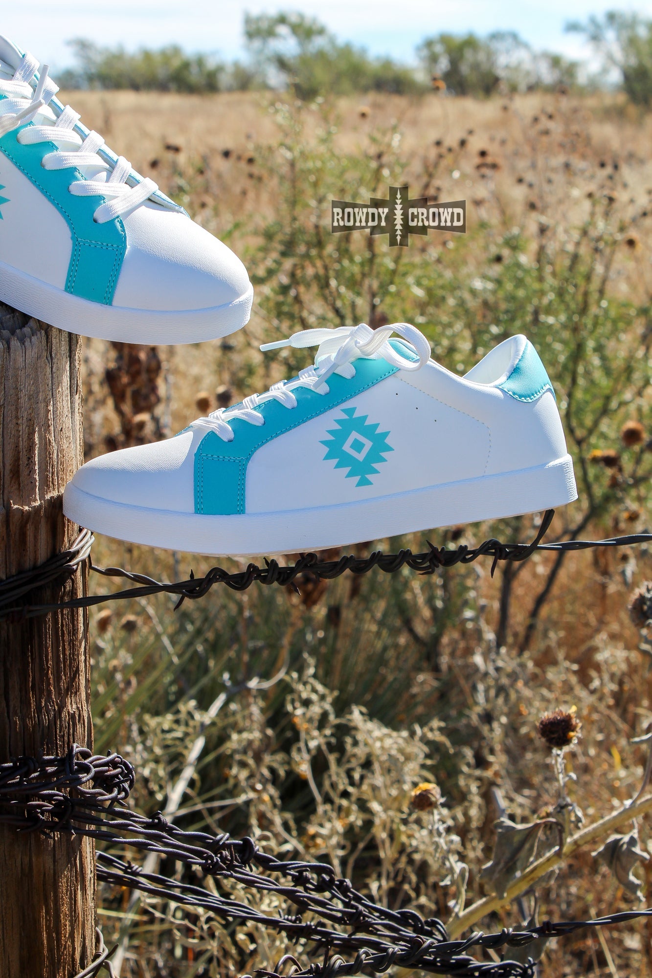 AZTEC SKY SNEAKERS